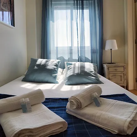 Panoramic View Apartment Lisbon